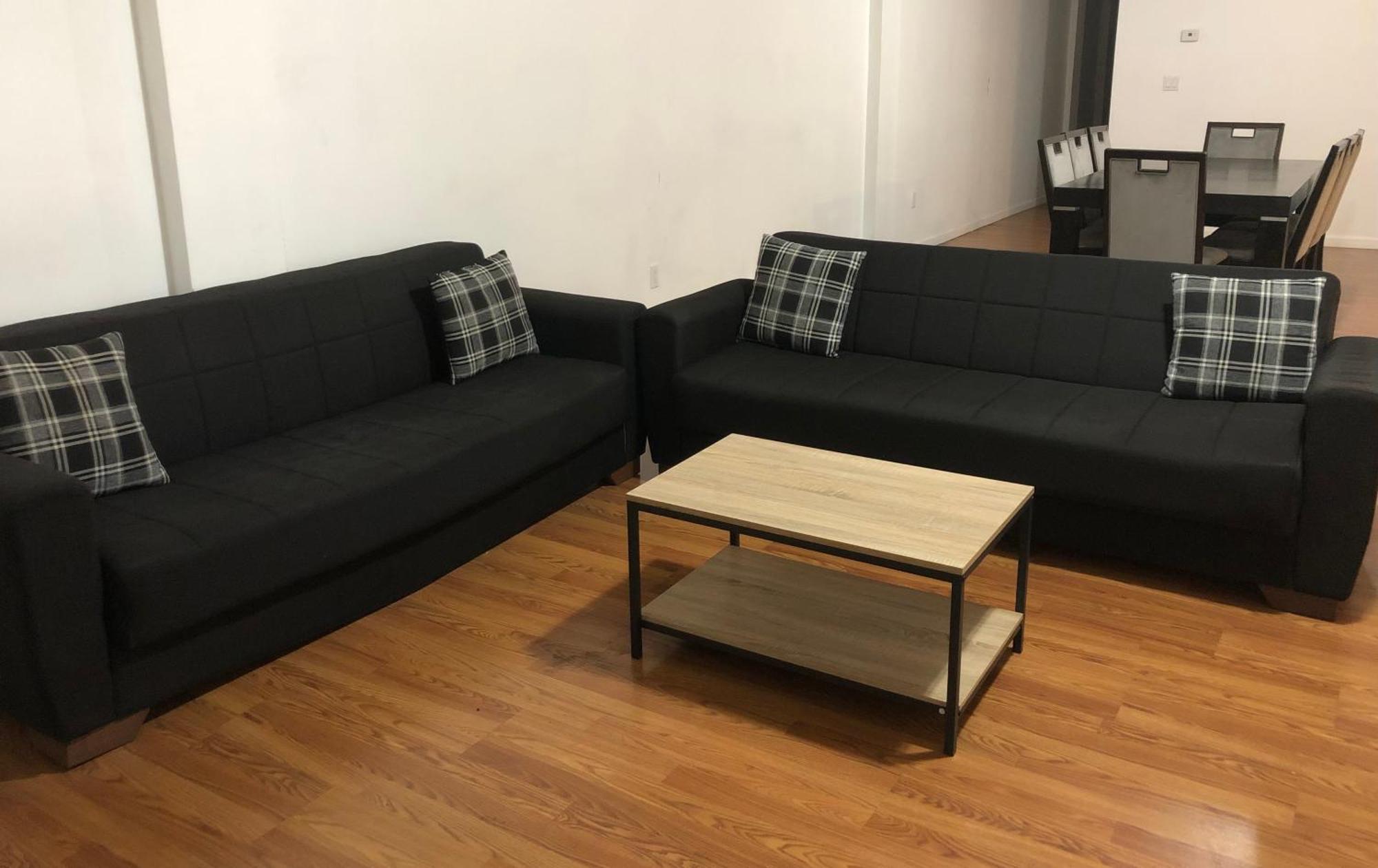Large And Private Apartment Can Sleep Up To 8 People Comfortably With Direct Nyc Manhattan Train Only 5 Minute Walk Away Elizabeth Buitenkant foto